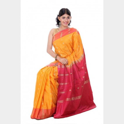 Beautiful Silk Katan Share from Tangail with blouse piece Beautiful Silk Katan Share from Tangail with blouse piece